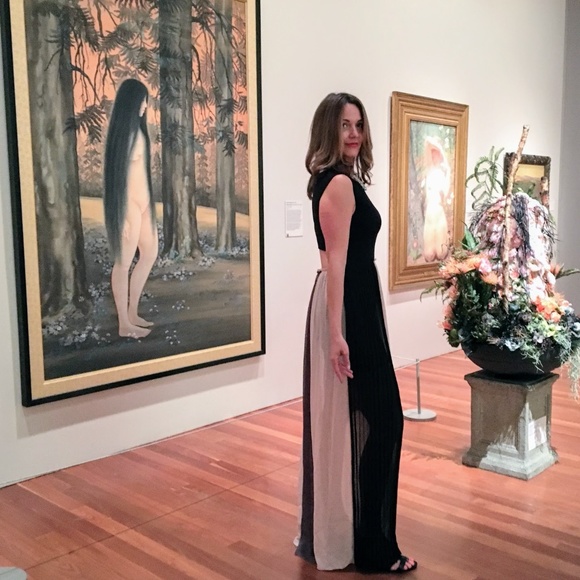 🎉HP🎉 alice + olivia Reid Maxi Dress - Picture 5 of 5